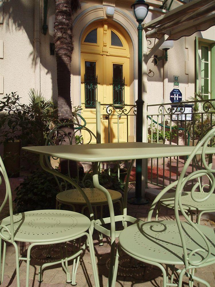 Logis Hotel Restaurant Des Thermes Lamalou-les-Bains Bagian luar foto