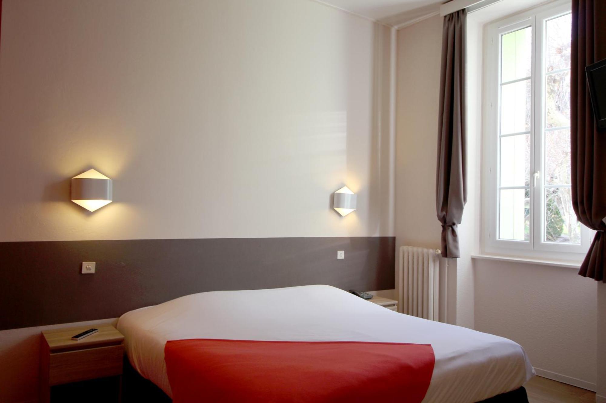 Logis Hotel Restaurant Des Thermes Lamalou-les-Bains Bagian luar foto