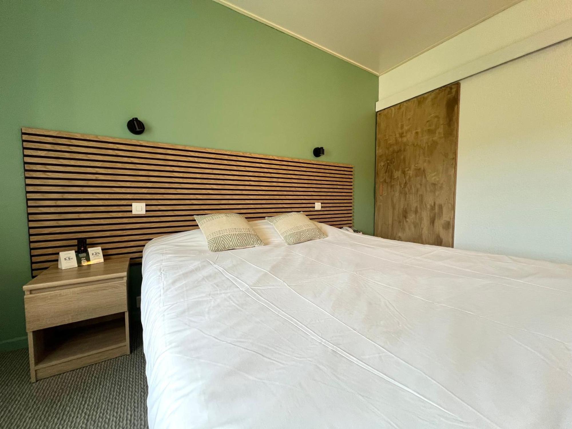 Logis Hotel Restaurant Des Thermes Lamalou-les-Bains Bagian luar foto