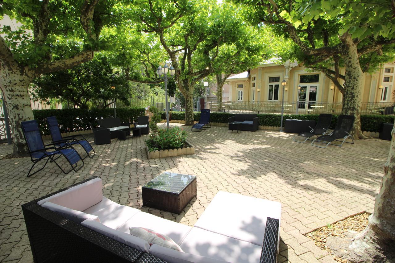 Logis Hotel Restaurant Des Thermes Lamalou-les-Bains Bagian luar foto